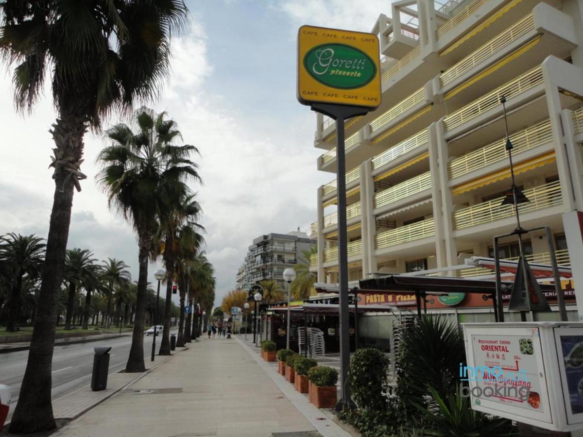 Atico Novelty Con Vistas Al Mar Lägenhet Salou Exteriör bild
