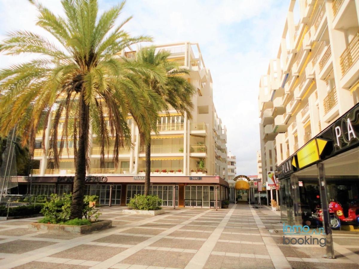 Atico Novelty Con Vistas Al Mar Lägenhet Salou Exteriör bild