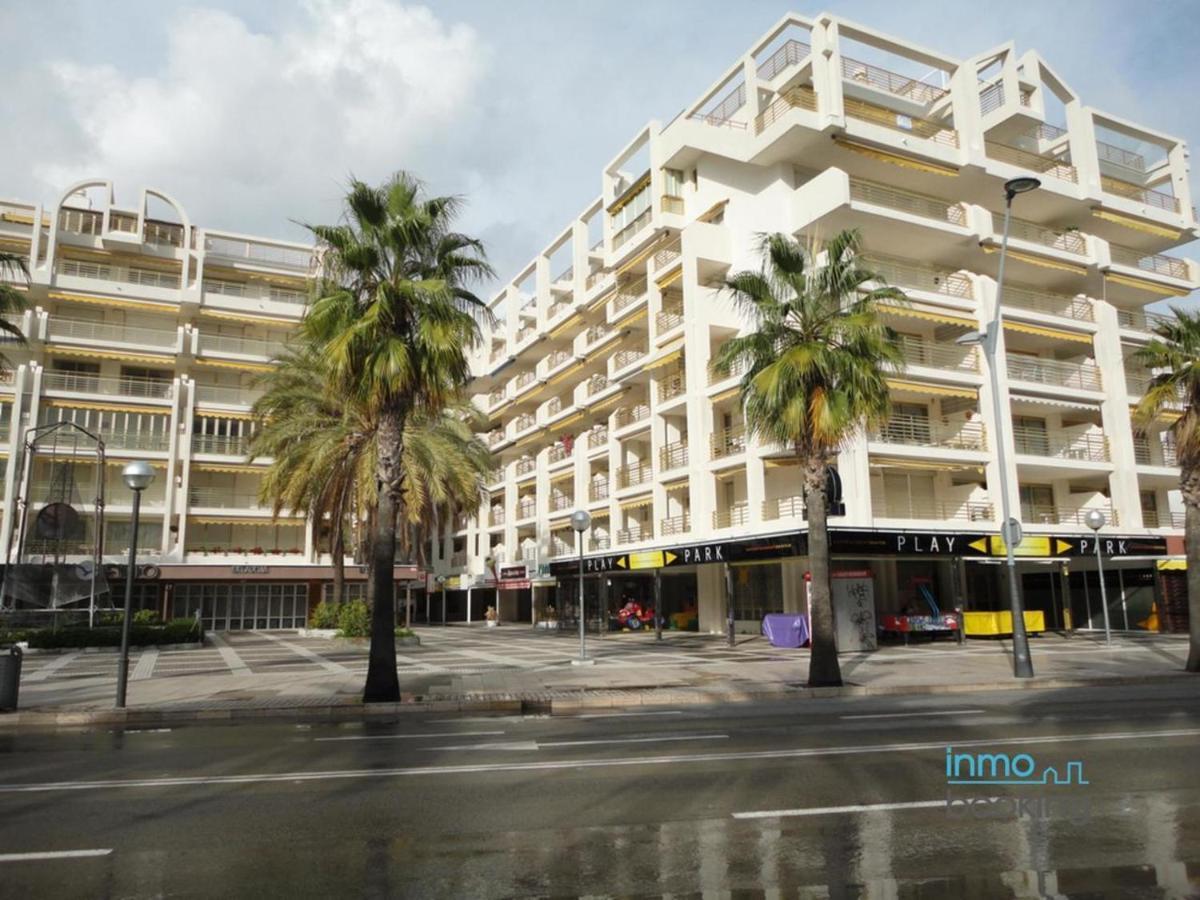 Atico Novelty Con Vistas Al Mar Lägenhet Salou Exteriör bild