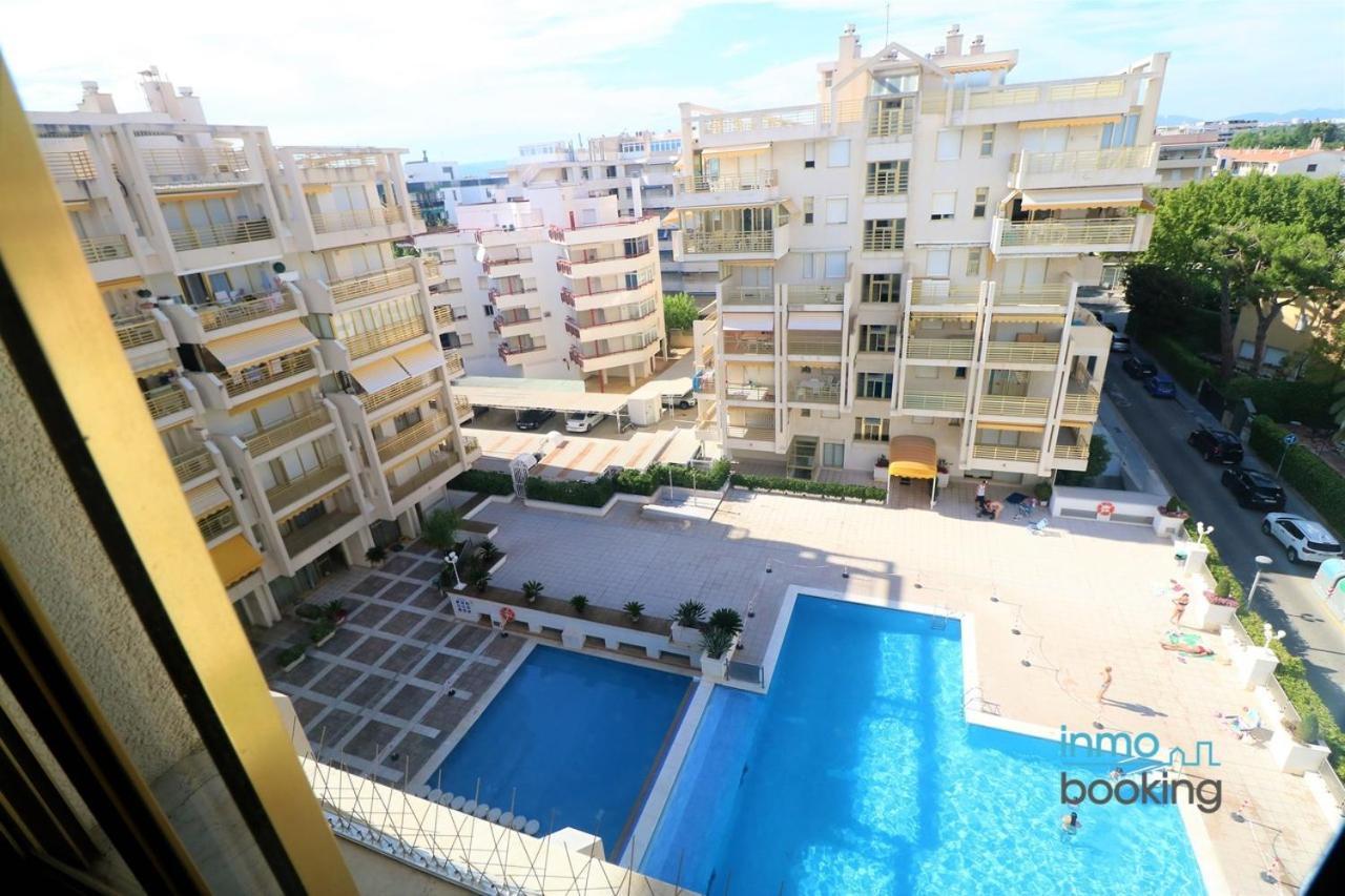 Atico Novelty Con Vistas Al Mar Lägenhet Salou Exteriör bild