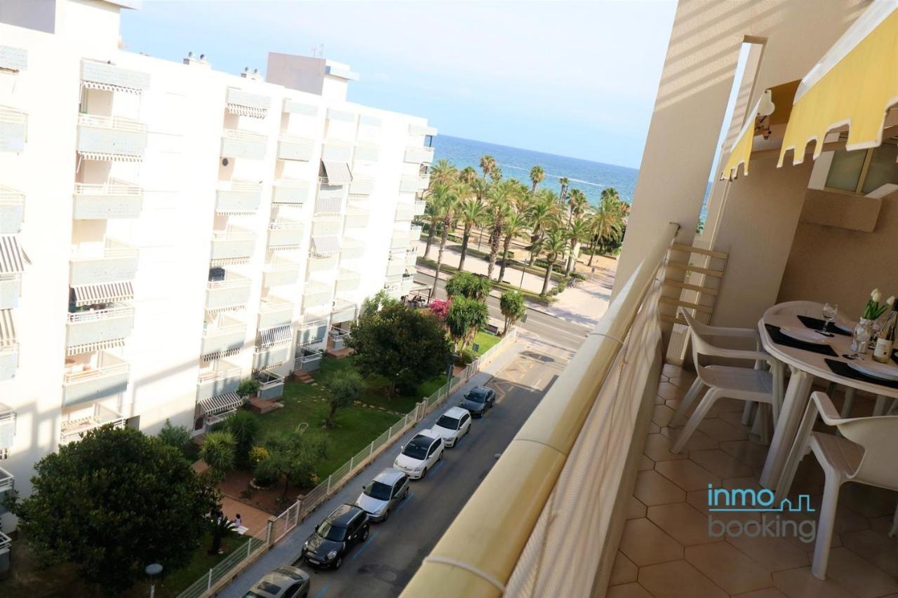 Atico Novelty Con Vistas Al Mar Lägenhet Salou Exteriör bild